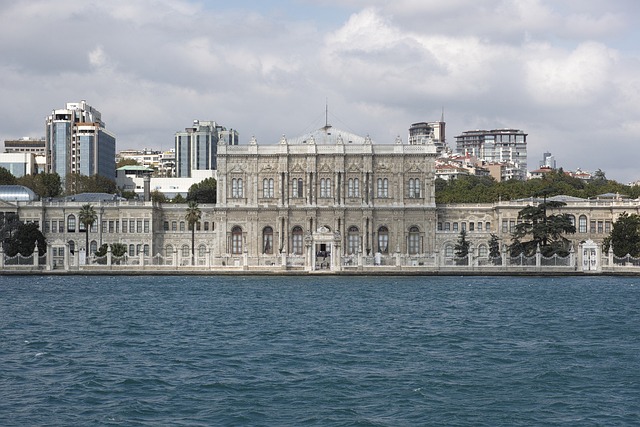 Dolmabahçe Sarayı Sanatı